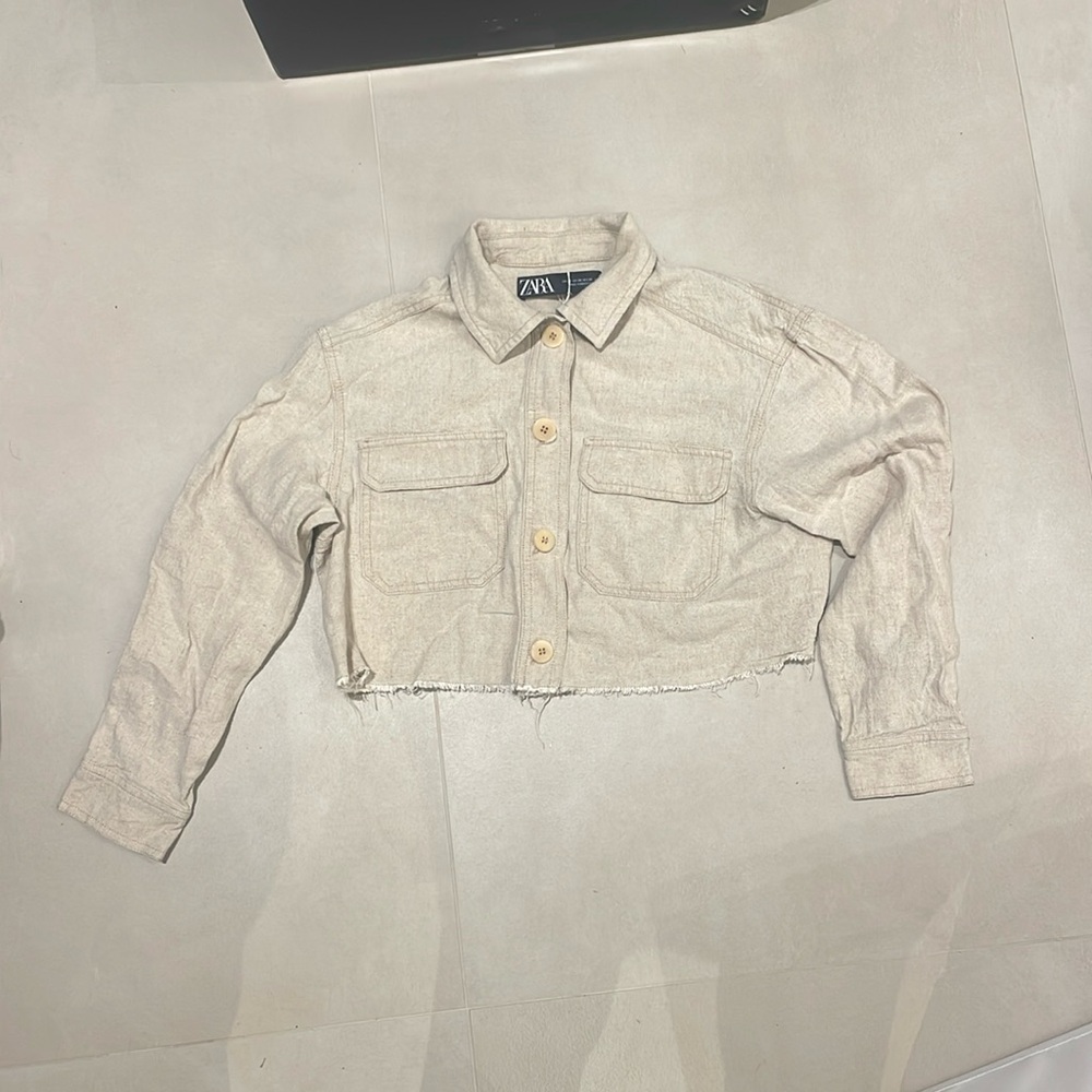 Zara Light Jacket With Buttons